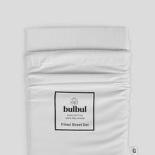 Load image into Gallery viewer, Snow White Fitted Sheet Set